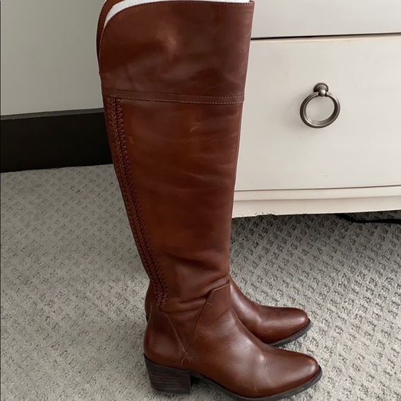 Vince Camuto Bendra Boots - Picture 2 of 4